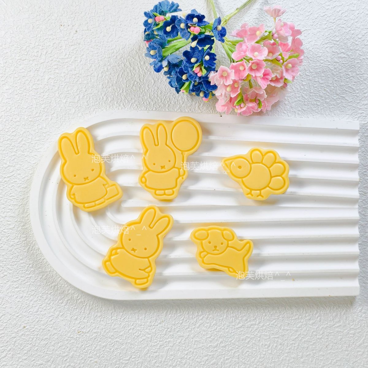 Cute 3D Press Cookie Mold with - Home Improvement Kids review and price